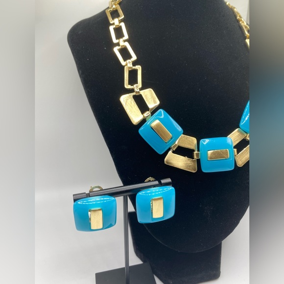 Blue & Gold Necklace with Matching Earrings. - Picture 1 of 3